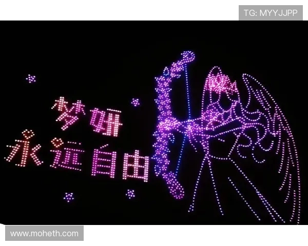 张允静：当东方韵味遇上时代浪潮，一位女性的优雅蜕变之旅